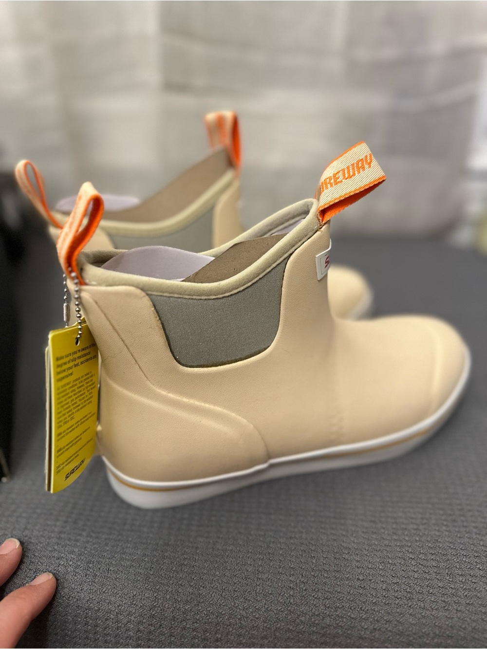 Waterproof boots women’s size 7